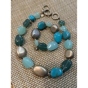 JONES of NEW YORK, JNY, Necklace & Bracelet Set, Gold Tone Chain & Stones